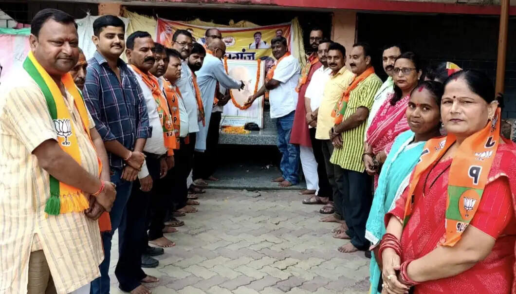 डॉ श्यामा प्रसाद मुखर्जी की 125वीं जयंती पर पुष्पांजलि समारोह