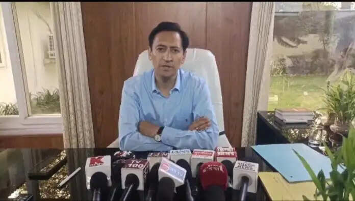 भारत की जनगणना 2027 के तहत मकान सूचीकरण व मकान की गणना का कार्य प्रारंभ,