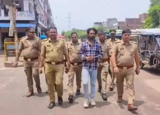 कानपुर में 10 हजार रुपये वापस मांगने पर अधिवक्ता के घर पथराव, हिस्ट्रीशीटर गिरफ्तार