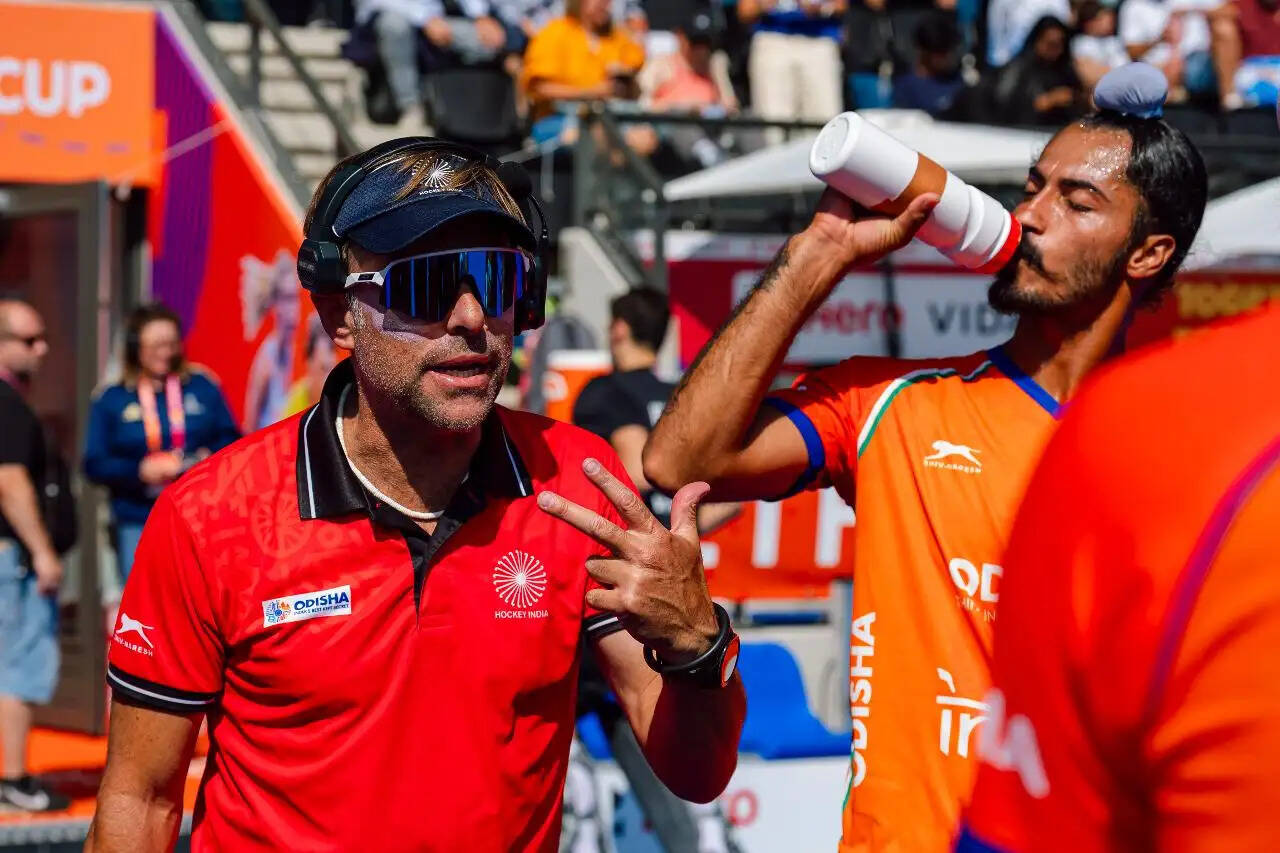 एशियाई खेल : विश्व कप की सीख को मैदान पर उतारकर स्वर्ण बचाने उतरेगी भारतीय पुरुष हॉकी टीम