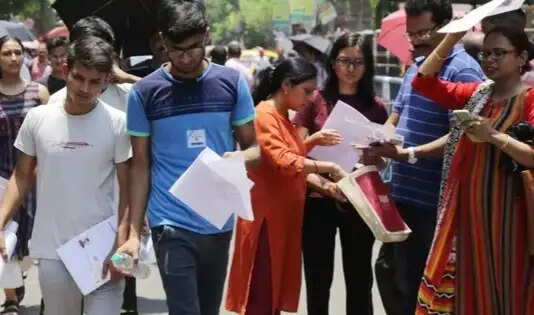 छह परीक्षा केन्द्रों पर नीट (यूजी) की परीक्षा में 60 परीक्षार्थी रहे अनुपस्थित