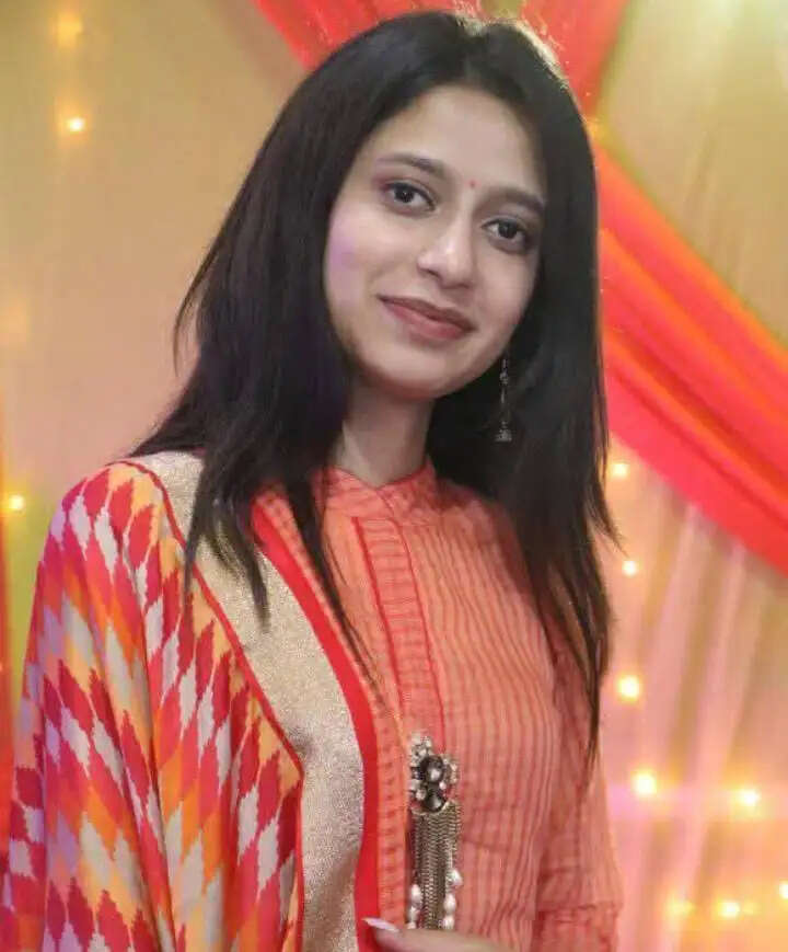 हिमाचल की पंचायतों में युवाओं का जलवा : कहीं 22 साल की कॉलेज छात्रा बनी प्रधान, कहीं एमए-एलएलएम युवाओं ने संभाली कमान