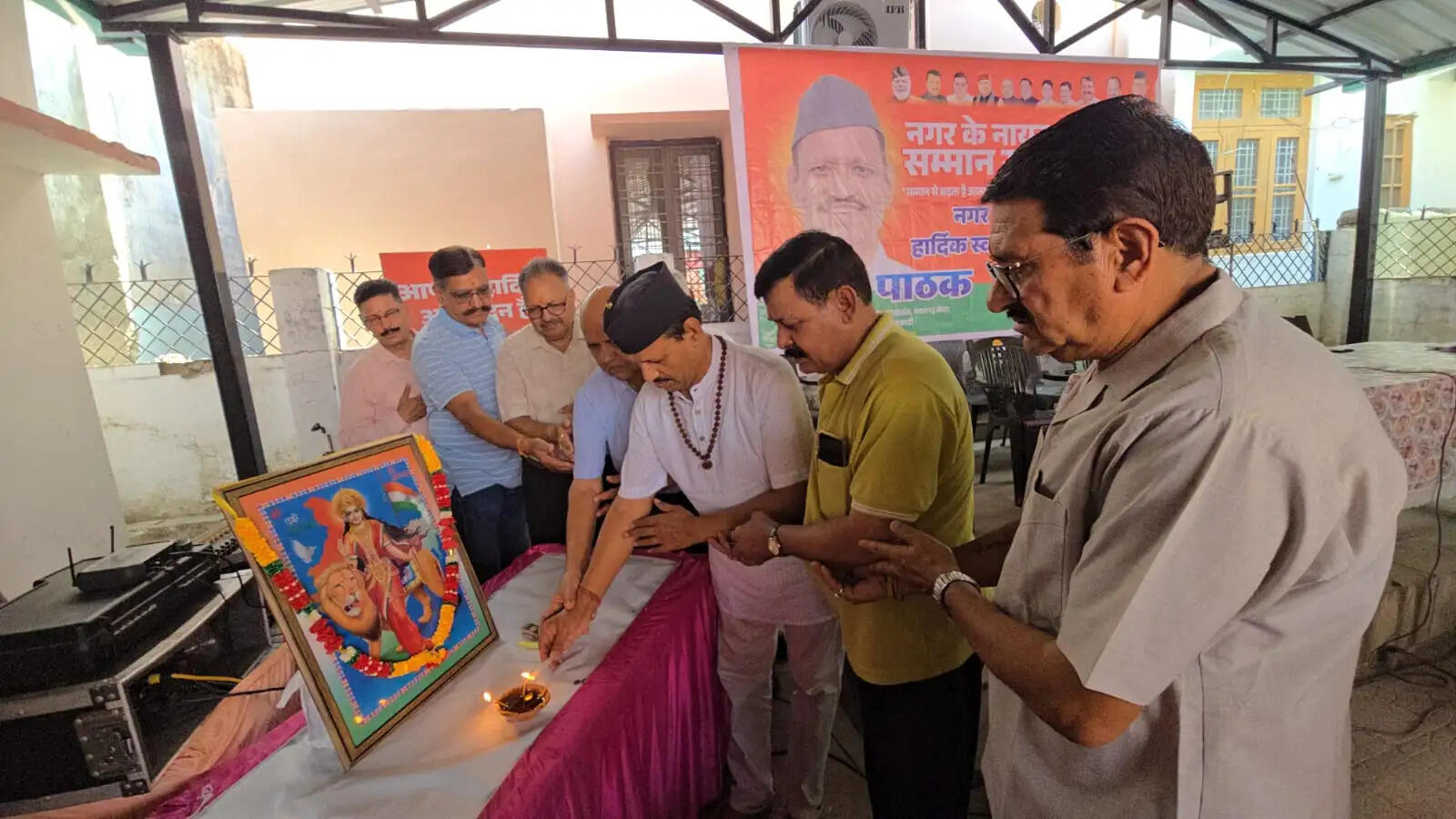 राजीव गाँधी की पुण्यतिथि पर महानगर कांग्रेस ने दी श्रद्धांजलि