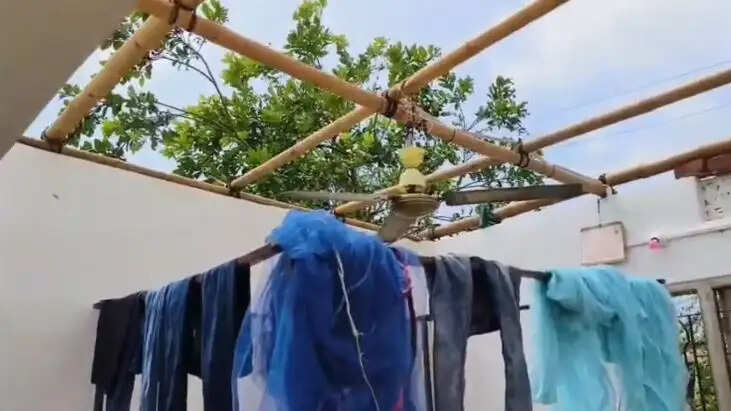 आधे घंटे के तूफान में सैकड़ों घर क्षतिग्रस्त