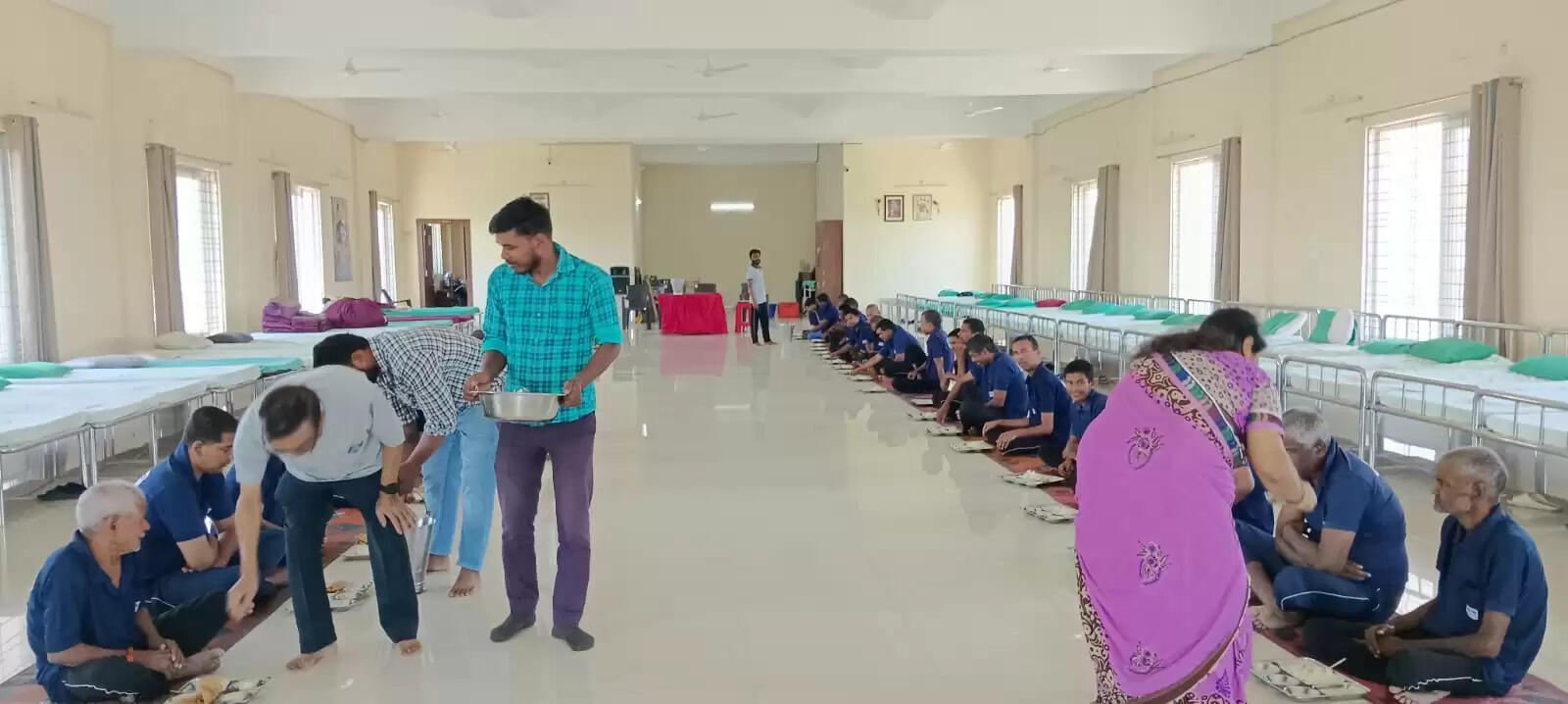 रांची में अन्नपूर्णा सेवा का आयोजन, 46 निराश्रितों ने ग्रहण किया भोजन प्रसाद