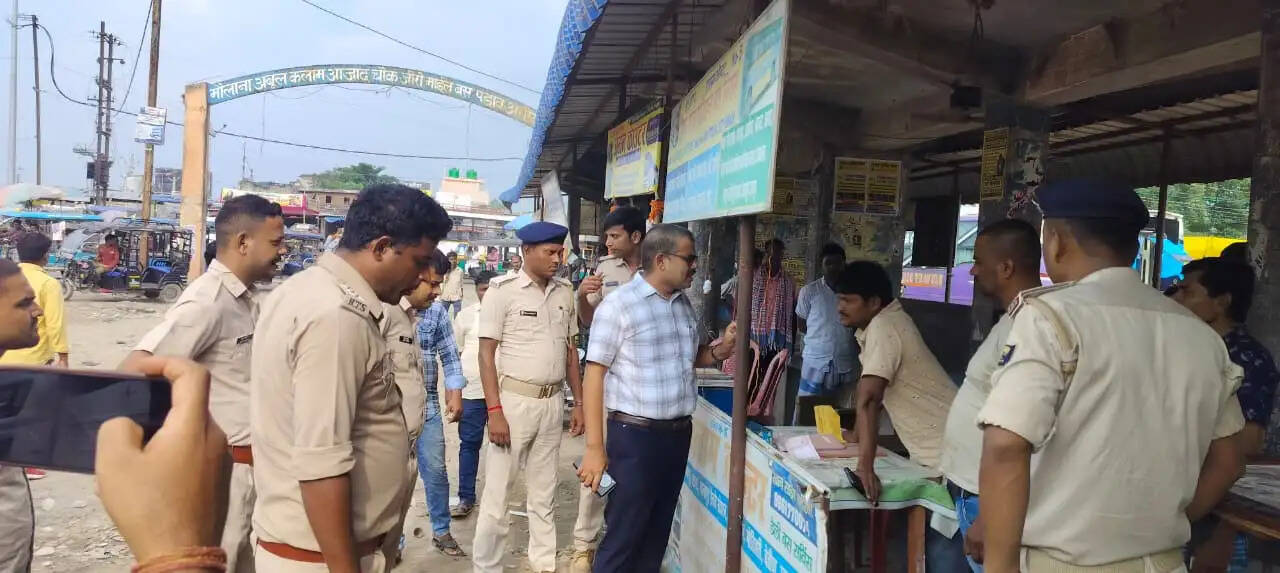 अवैध किराया वसूली के खिलाफ परिवहन विभाग का अभियान, 56 बसों की जांच में वसूला गया जुर्माना