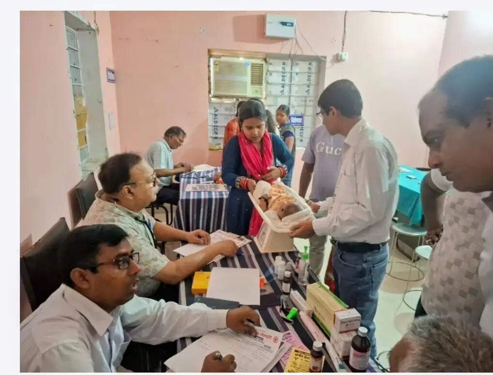 नालंदा जिले के आयोजित स्वास्थ्य शिविर में 155 मरीजों को मिला निःशुल्क उपचार