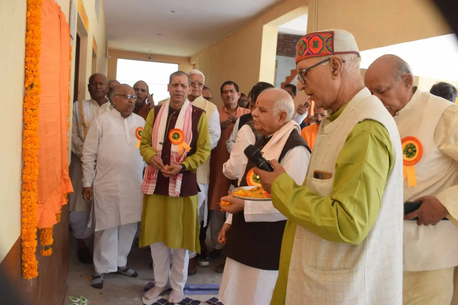 राष्ट्र निर्माण की प्रयोगशाला होते हैं विद्यालय : यतीन्द्र