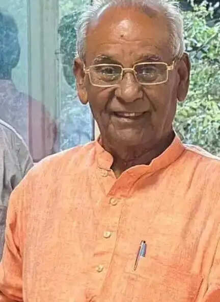 श्रम कानूनों को लागू करने की मांग को लेकर 14 मई को श्रम कार्यालय का घेराव: भवन सिंह