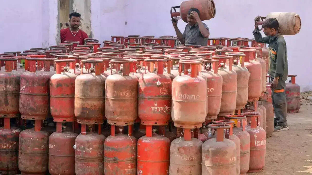 गैस सिलेंडर से जुड़े 514 शिकायतों में 492 मामलों का हुआ निष्पादन