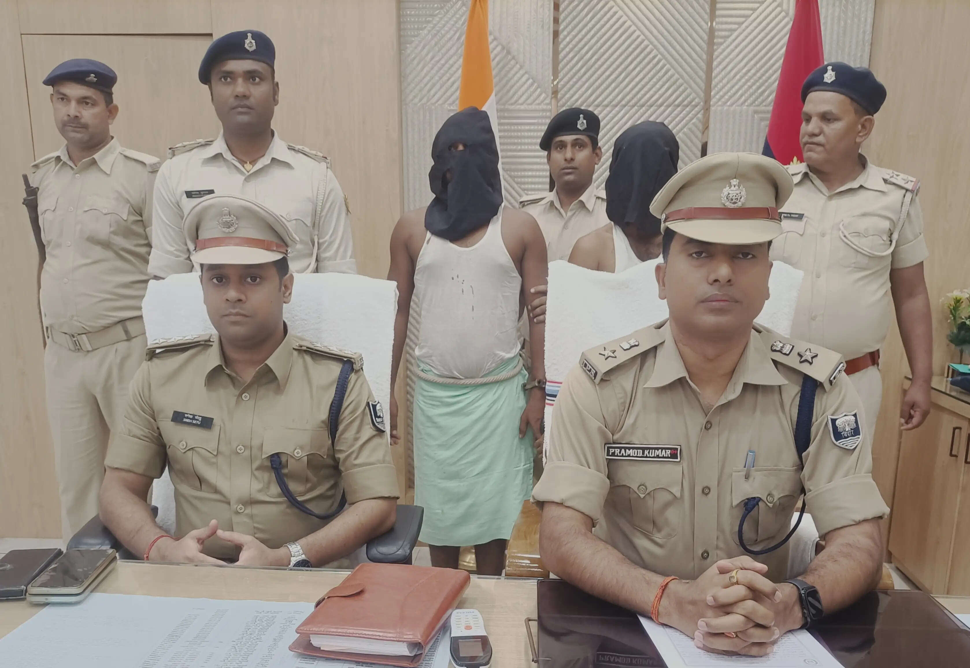 हत्याकांड मामले में दो पेशेवर अपराधी गिरफ्तार