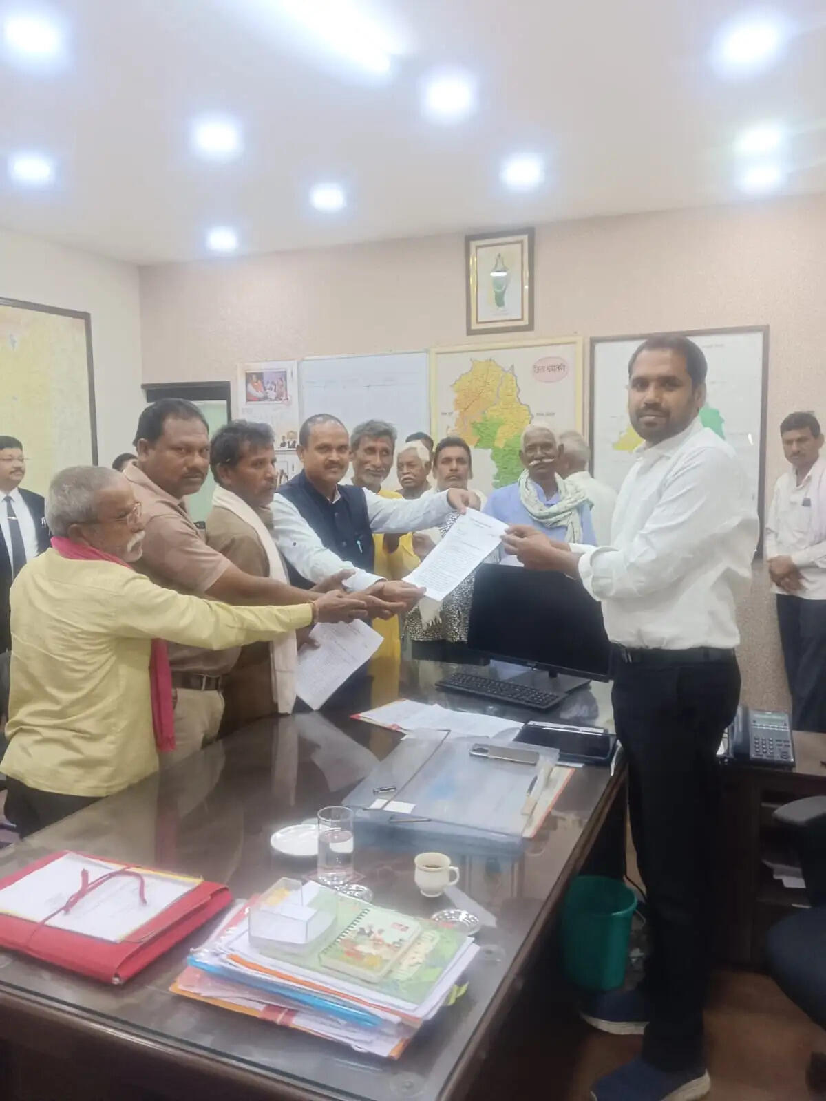 भारत-अमेरिका द्विपक्षीय व्यापार समझौते का विरोध, छत्तीसगढ़ किसान यूनियन ने सौंपा ज्ञापन