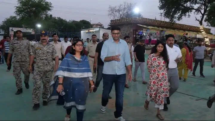 ग्वालियर में अग्नि सुरक्षा मेला 29 मार्च से, कलेक्टर ने लिया तैयारियों का जायजा