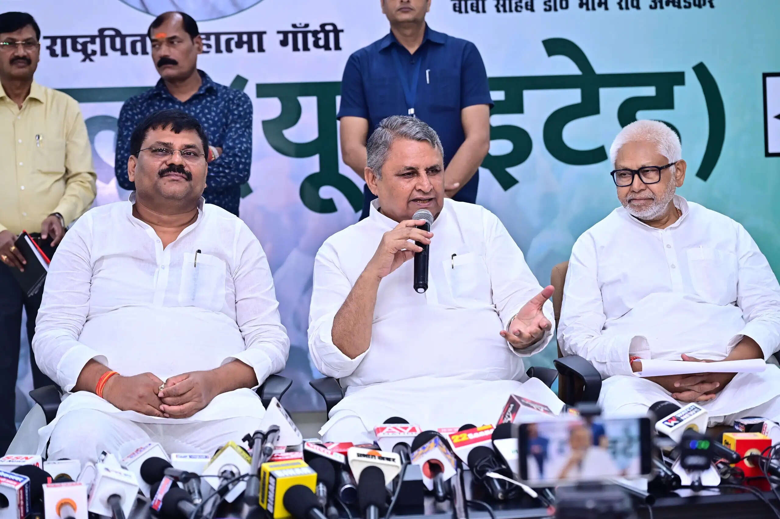 नीतीश जी की जनहित और विकास नीतियां मजबूती से जारी है: विजय कुमार चाैधरी