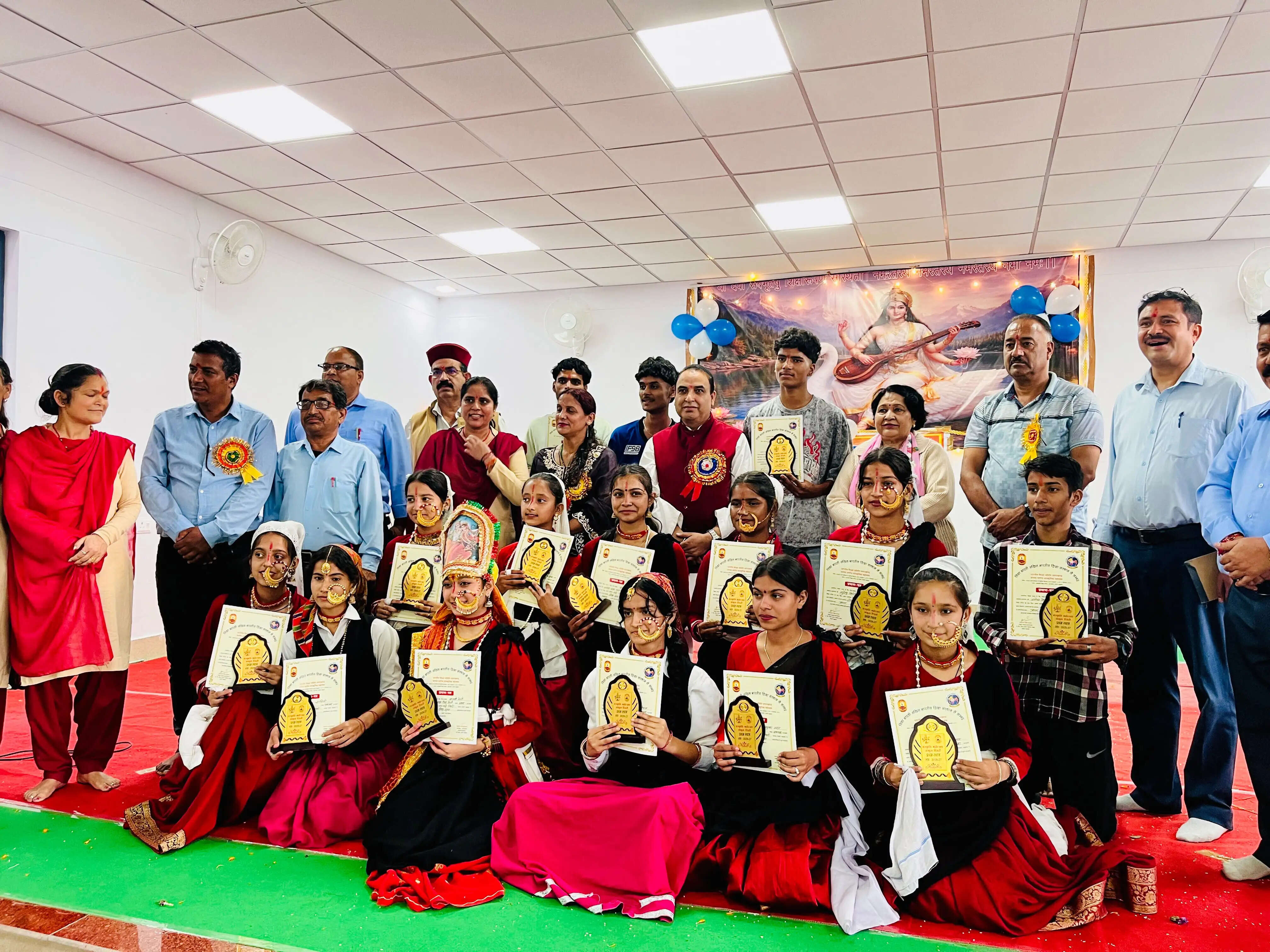 आचार्य प्रश्नमंच में नई टिहरी, आशुभाषण में जाखणीधार रहा विजेता