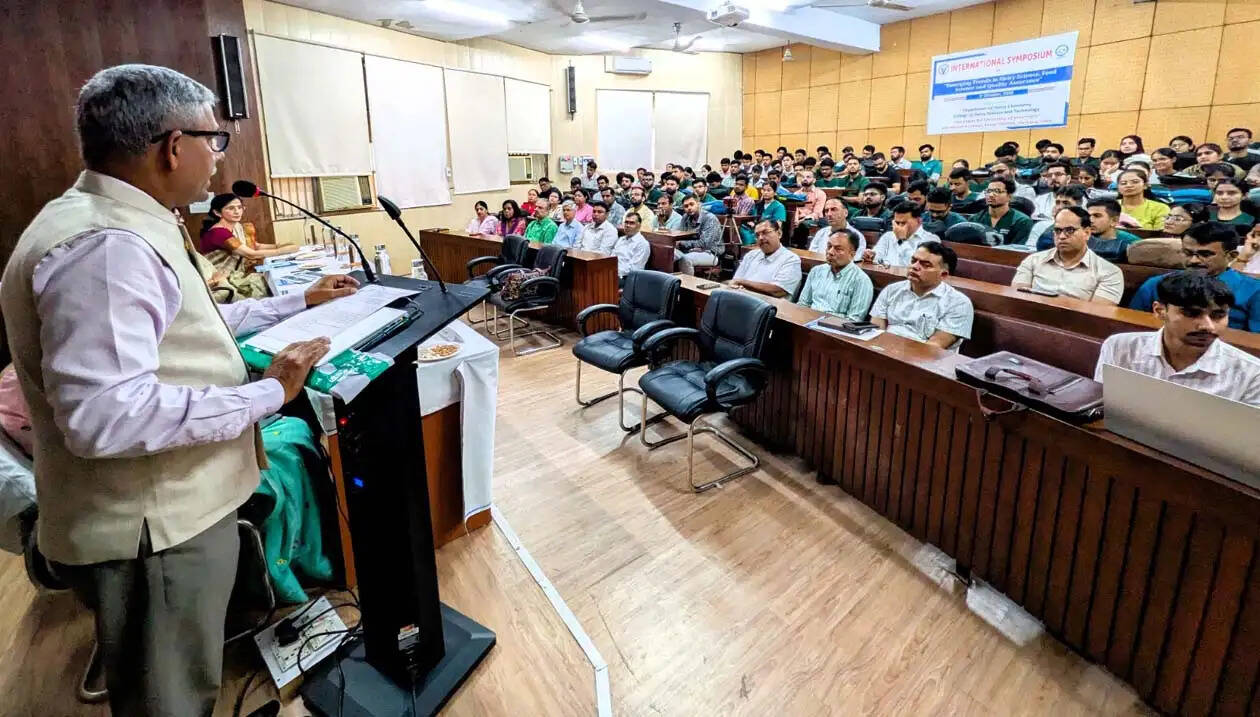 हिसार : लुवास में अंतरराष्ट्रीय संगोष्ठी, डेयरी और खाद्य विज्ञान में गैर-तापीय तकनीक से नैनो-प्रौद्योगिकी तक पर मंथन