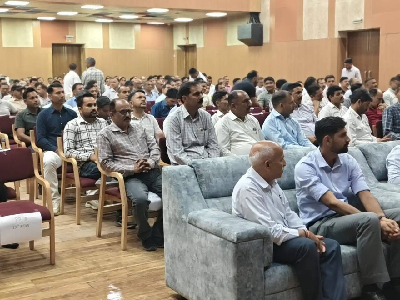 निष्पक्ष व पारदर्शी चुनाव सुनिश्चित करें अधिकारी: एडीसी गुरसीमर सिंह