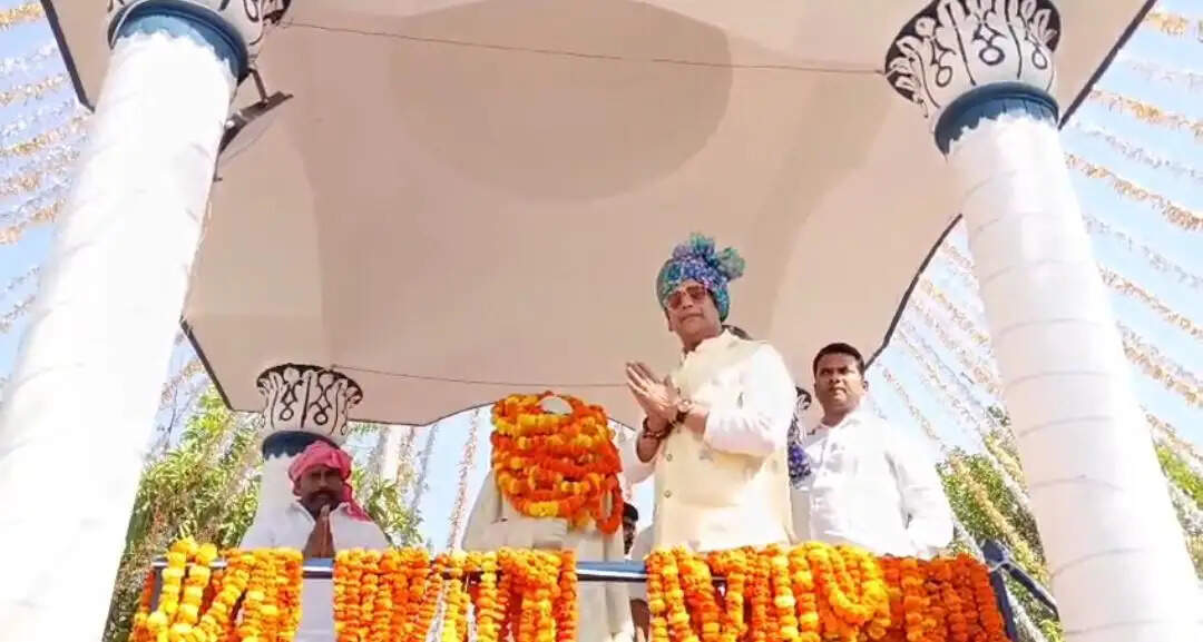 बाबा साहब ने ऐसा संविधान दिया है, जहां हर धर्म और हर जाति को ताकत व सम्मान मिला है : रवि किशन