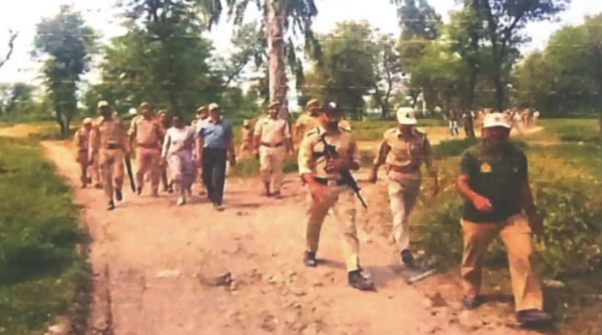 वन अपराधों पर सख्ती के बीच कठुआ पहुंचे वन संरक्षक, फील्ड स्टाफ की सुरक्षा और सुरक्षा व्यवस्था का लिया जायजा