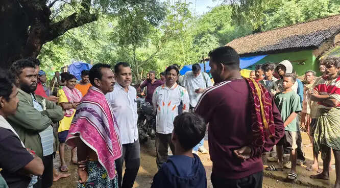 बस्तर सांसद ने बाढ़ प्रभावित इलाकों का लिया जायजा, राहत शिविरों में सुनी समस्याएं