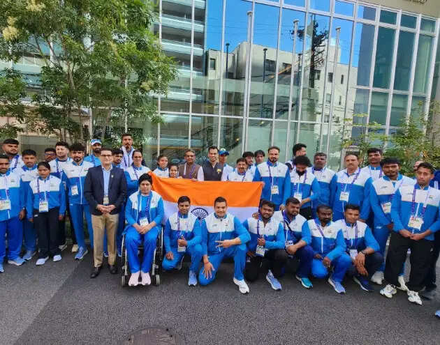 एशियाई पैरा खेल : भारतीय दूतावास के अधिकारियों ने की खिलाड़ियों से&nbsp;मुलाकात, बढ़ाया हौसला
