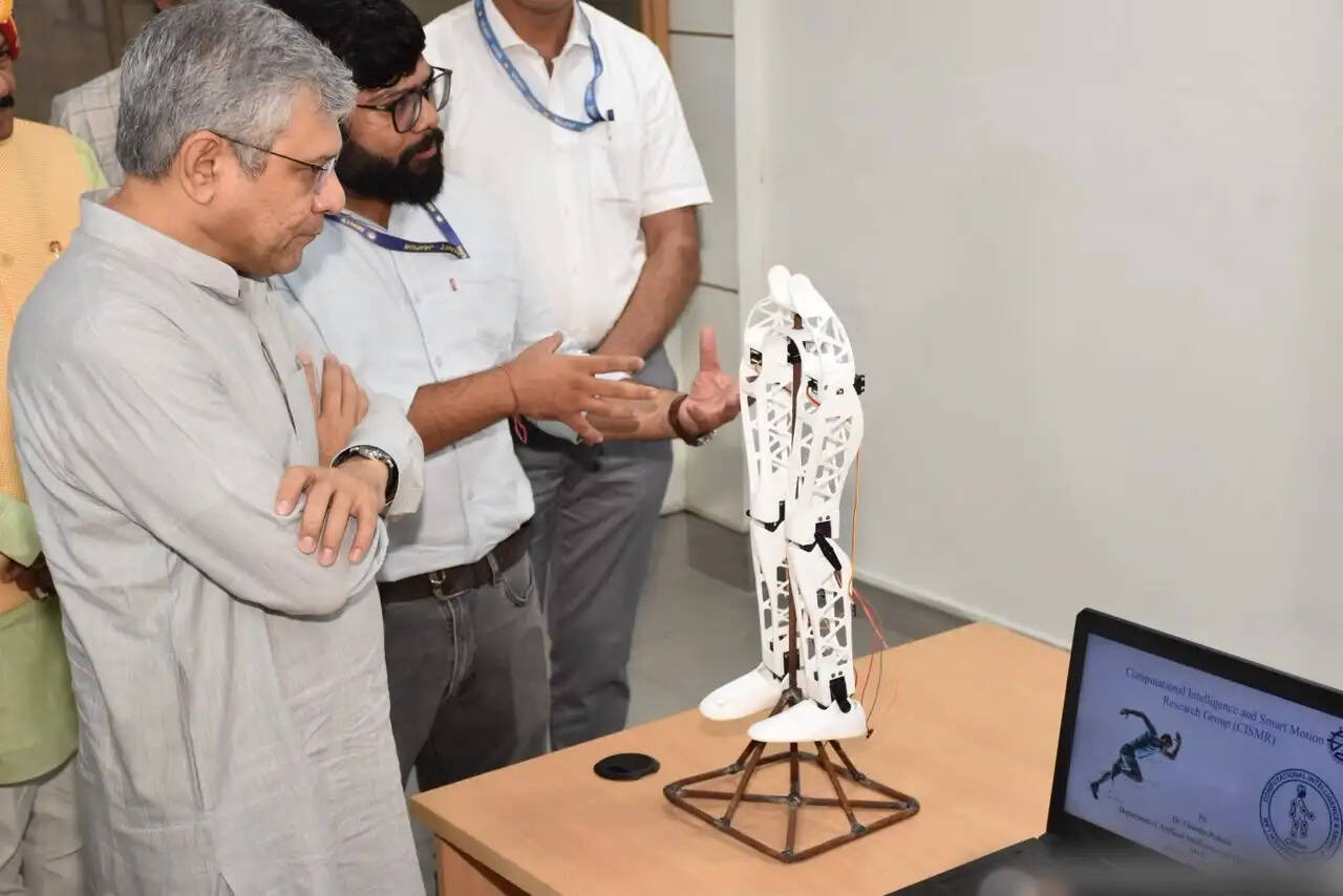 एमएनआईटी जयपुर में क्वांटम, संचार और कृत्रिम बुद्धिमत्ता प्रयोगशालाएं स्थापित होंगी : अश्विनी वैष्णव
