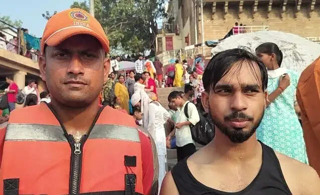 एनडीआरएफ ने गंगा में डूब रहे बिहार के युवक की बचाई जान