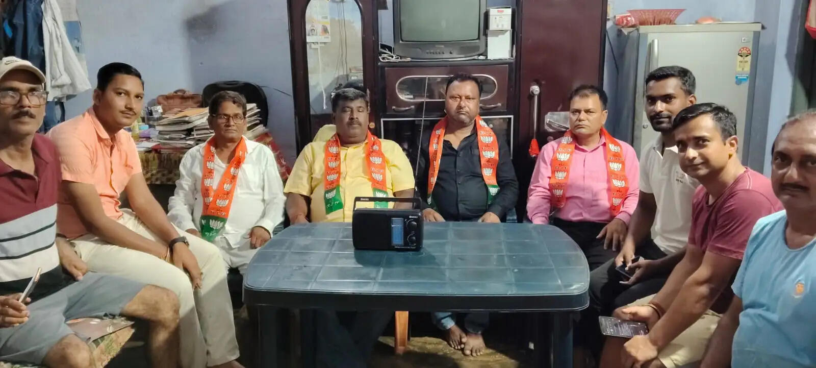 भाजपा कार्यकर्ताओं ने पीएम के मन की बात को करार दिया भारत के समग्र विकास का प्रतिबिंब