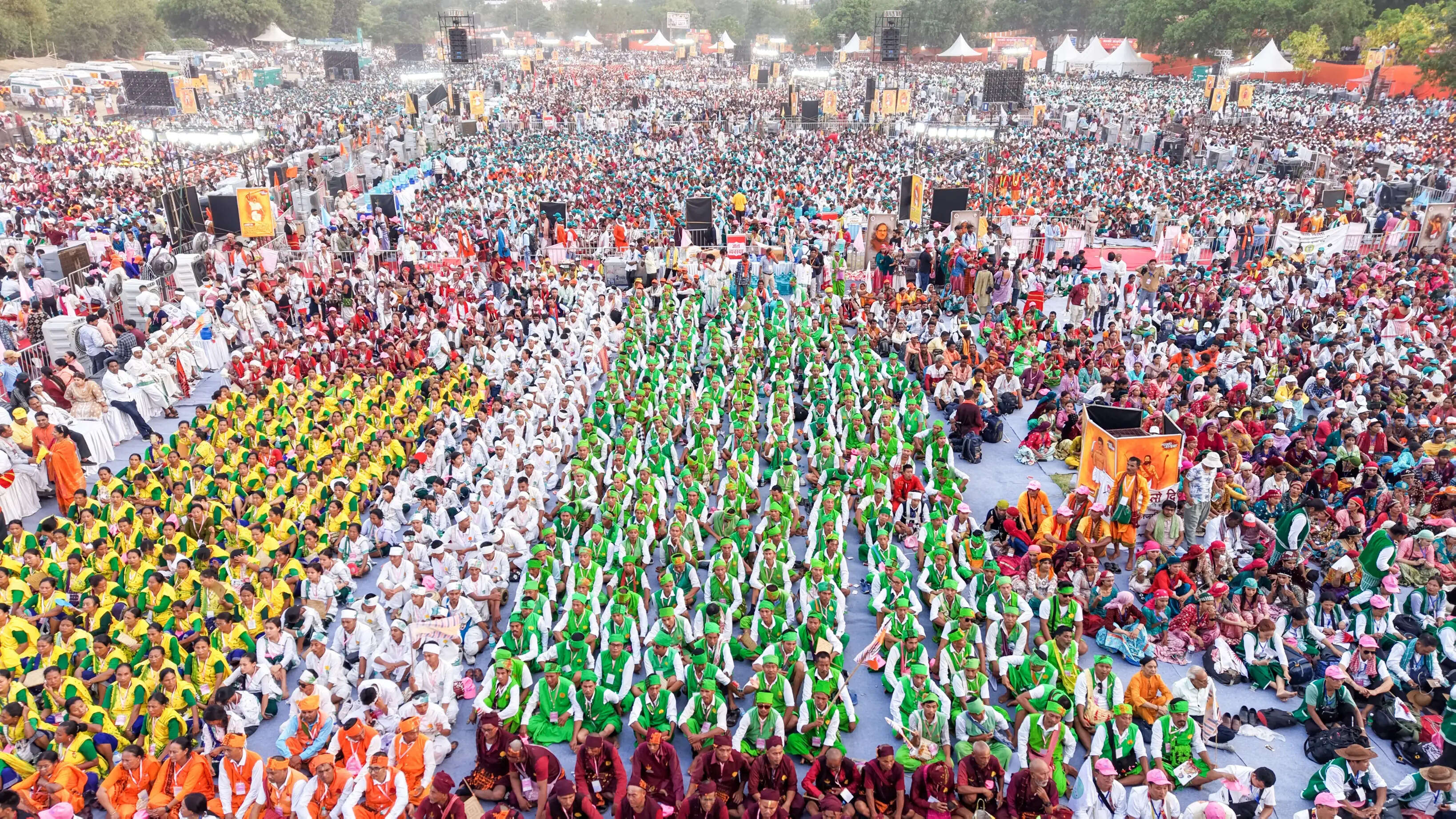 नक्सलवाद के खात्मे से खुश दिखा जनजातीय समाज, कहा- हमें विकास से दूर रखा