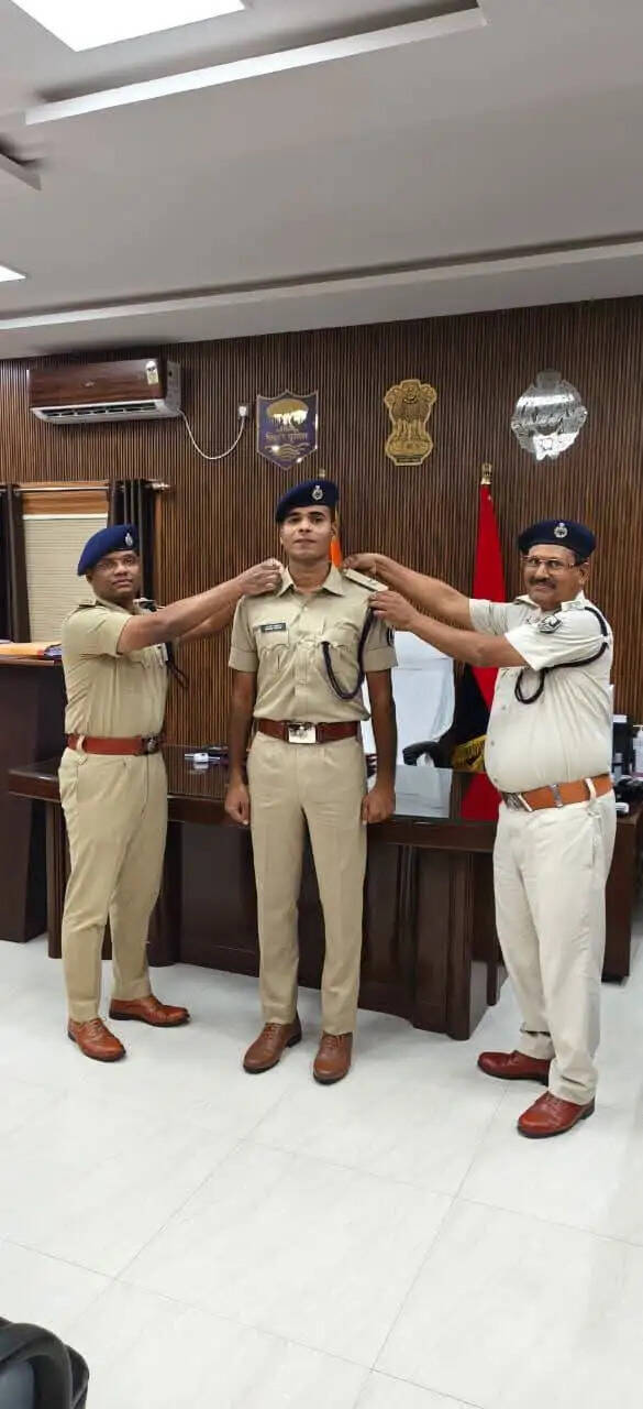 सुपौल में पिपिंग सेरेमनी आयोजित, दो सार्जेंट बने सार्जेंट मेजर
