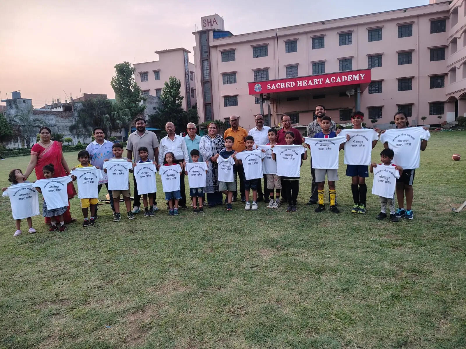रोमांचक हॉकी मुकाबले में खेल भावना की शानदार मिसाल, फ़र्टिलाइजर टीम बनी विजेता