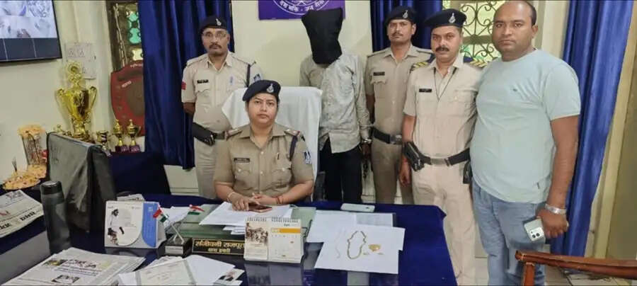 जीआरपी ने जबलपुर, ग्वालियर और इंदौर में दो सप्ताह में चोरी की गई 21 लाख रुपये से अधिक की संपत्ति की जब्त