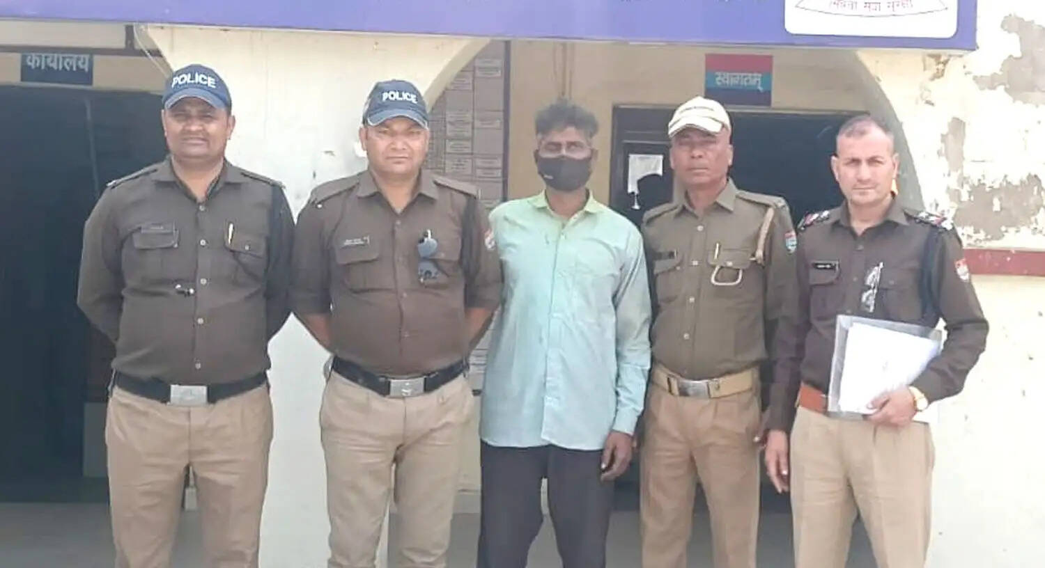 भांजियों के बारे में अश्लील टिप्पणी करने पर दाेस्त काे ट्रक से कुचलने का आराेपी गिरफ्तार