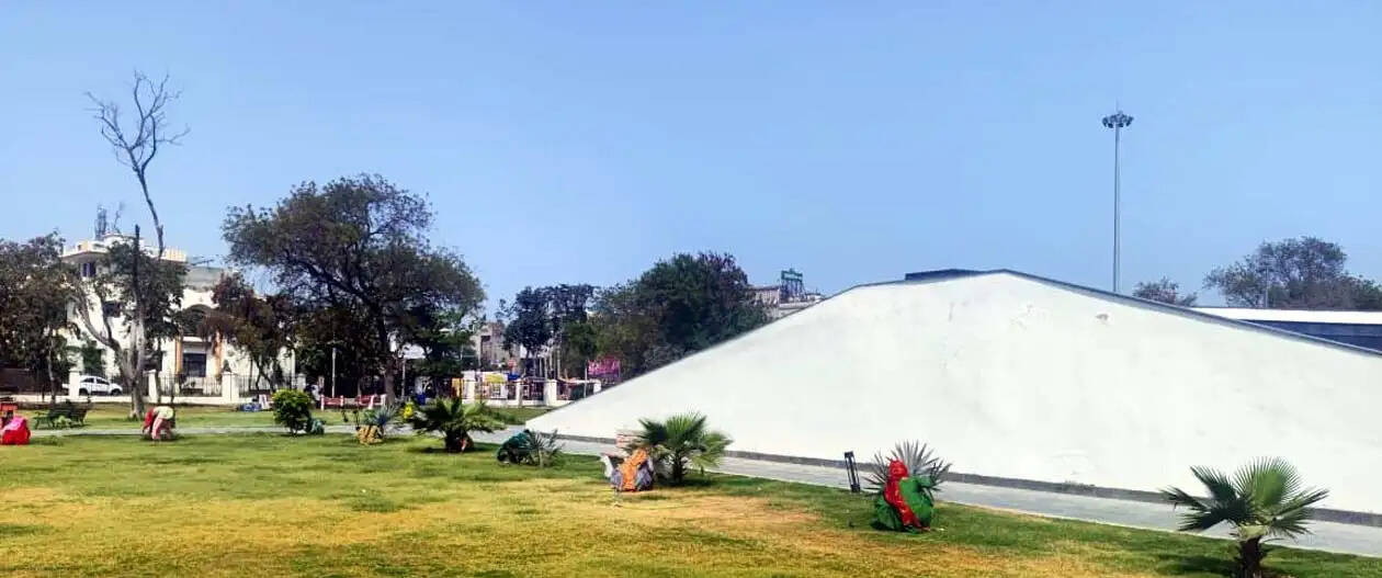 हिसार में टाउन पार्क की नियमित साफ-सफाई व रखरखाव पर खर्च होंगे 36 लाख