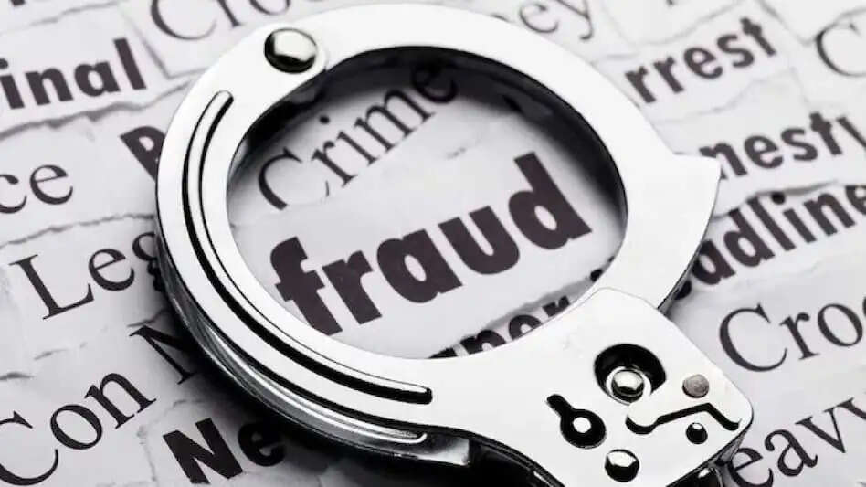 शिमला : पहले व्हाट्सऐप हुआ हैक, फिर कुछ ही घंटों में बैंक खाते से उड़ गए 1.32 लाख रुपये