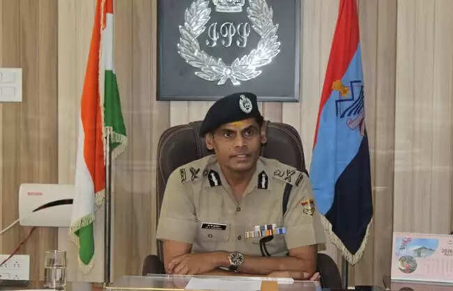 चारधायात्रा में हेल्पलाइन और रियल-टाइम अपडेट से यात्रियों को हाेगी सुविधा: अपर पुलिस महानिदेशक