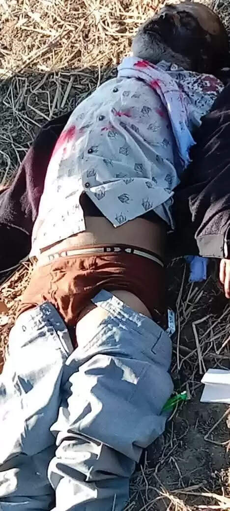 अनूपपुर: बीच खेतों में मिला अधेड़ शव, हत्या की आशंका