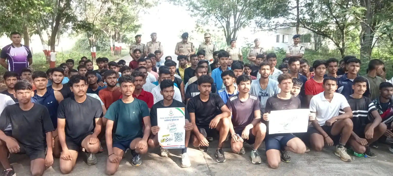 अग्निवीर भर्ती की तैयारी कर रहे युवाओं को एसपी ने दिया साइबर सुरक्षा का संदेश