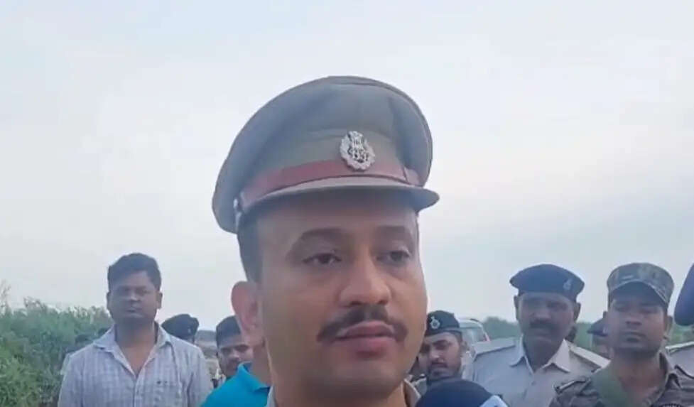 अपहरण एवं हत्या के मामले का मुख्य आरोपित पुलिस मुठभेड़ में घायल