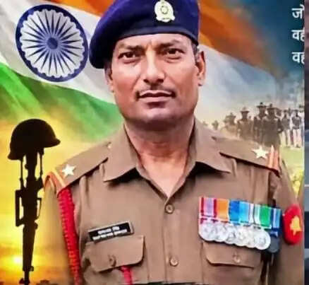 सैनिक का पार्थिव शरीर लेकर लौट रही एंबुलेंस दुर्घटनाग्रस्त, पुत्र समेत चार लोगों की मौत