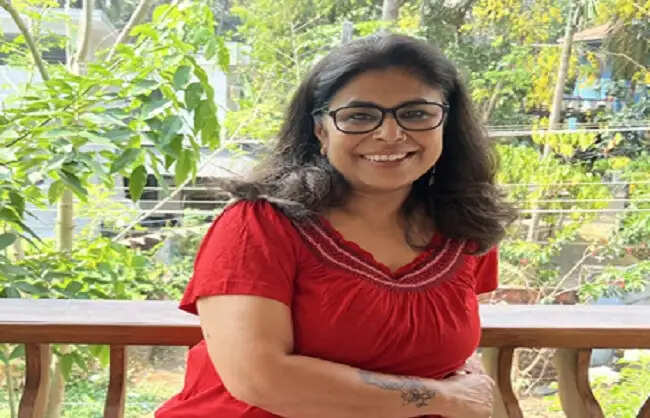 न्यू इंडिया फाउंडेशन की अनुवाद फेलोशिप के लिए मलयालम, हिंदी और उर्दू की चार रचनाओं का चयन