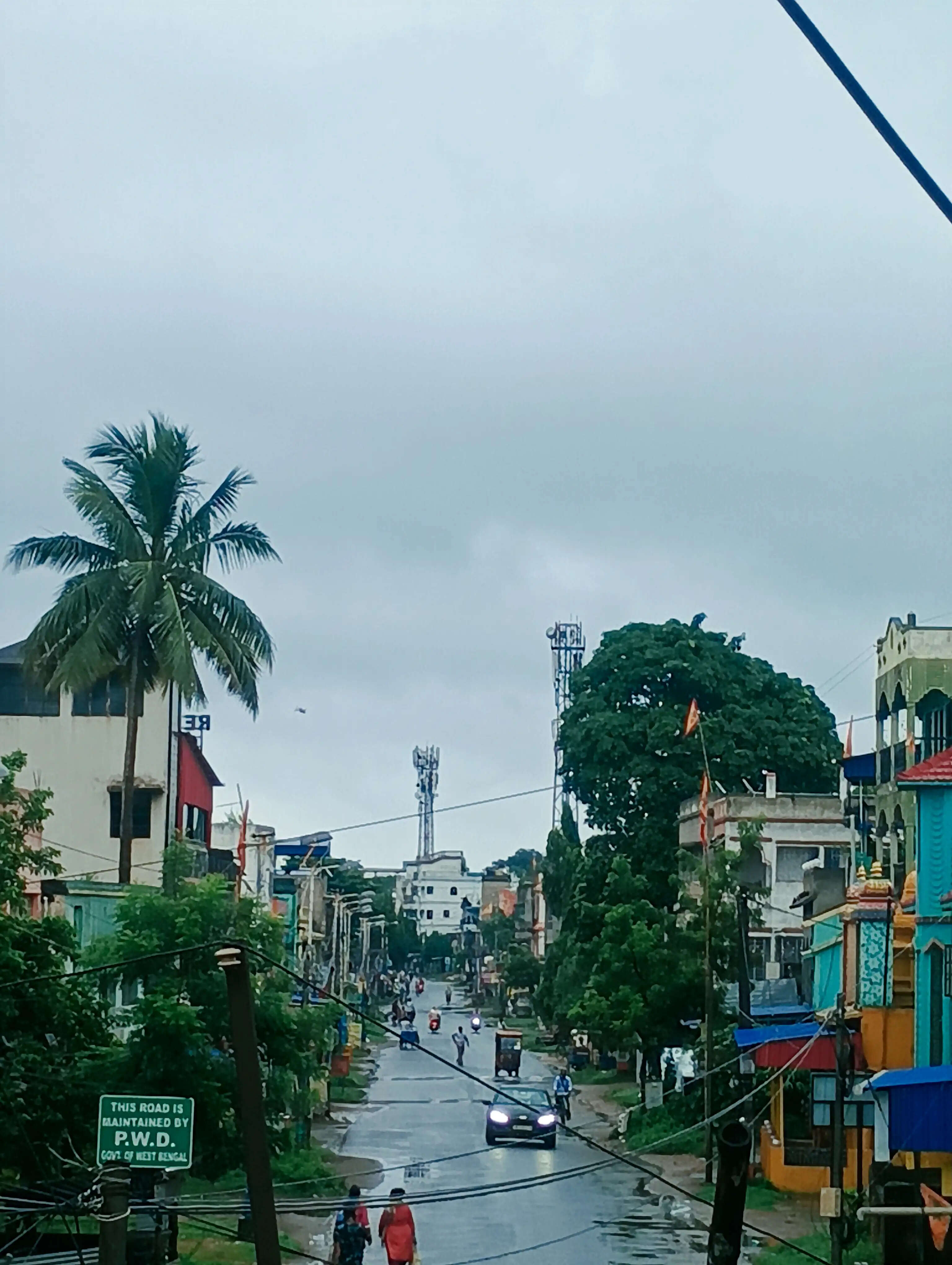 पश्चिम बंगाल में भारी वर्षा का अलर्ट, कई जिलों में वज्रपात की चेतावनी जारी