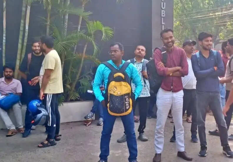 रांची के 96 केंद्रों पर कड़ी सुरक्षा के बीच दो पालियों में जेपीएससी की प्रारंभिक परीक्षा