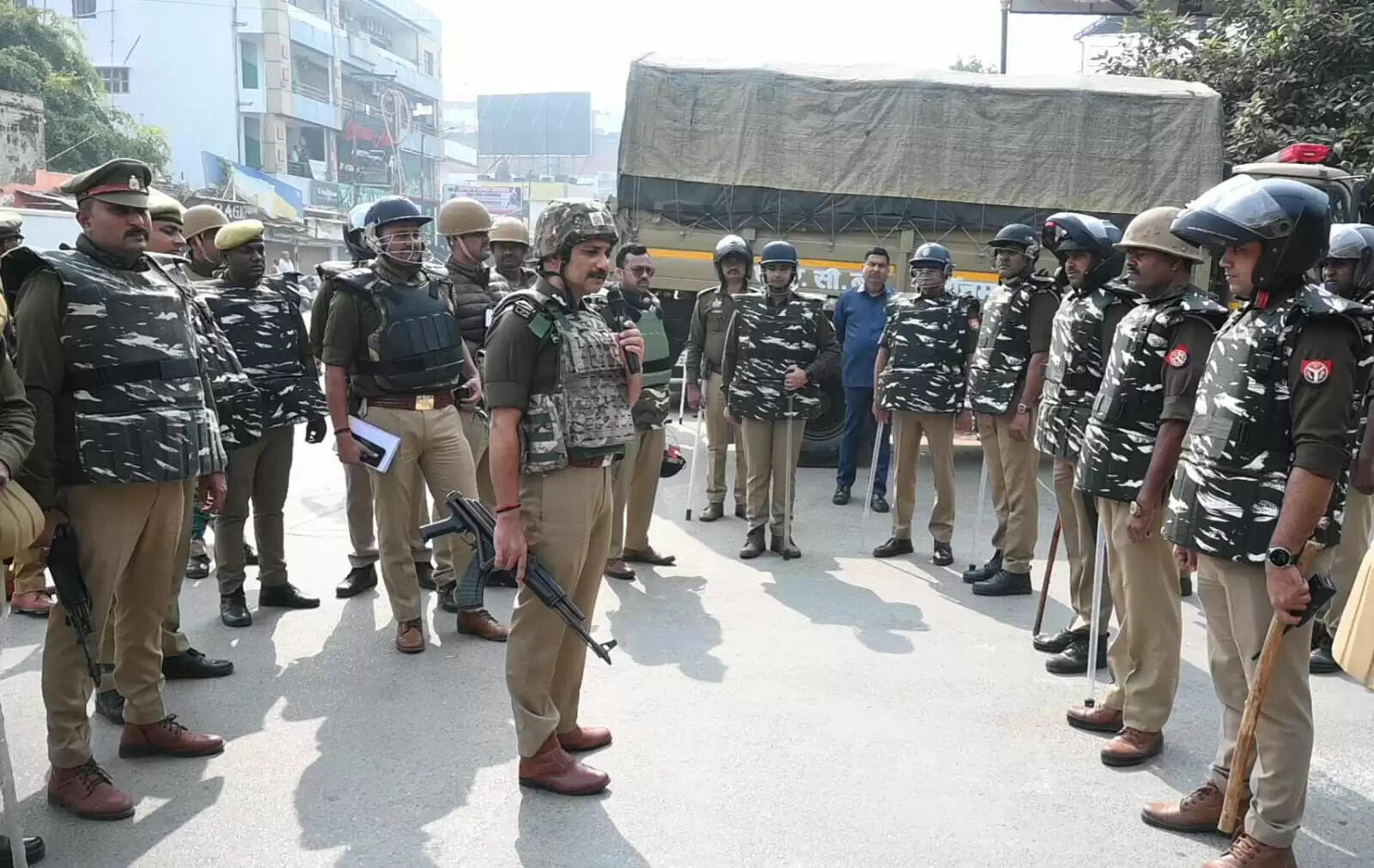 बिना अनुमति जुलूस, रैली या प्रदर्शन पर पुलिस कमिश्नर सख्त,अब कठोर कानूनी कार्रवाई होगी