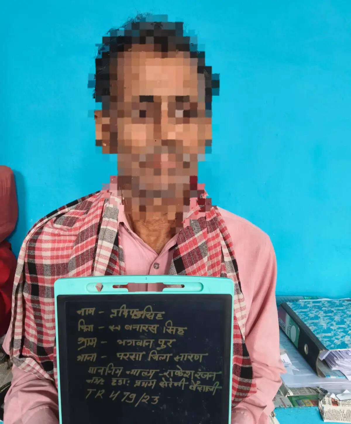 सारण में बीस वर्षों से फरार लाल वारंटी गिरफ्तार