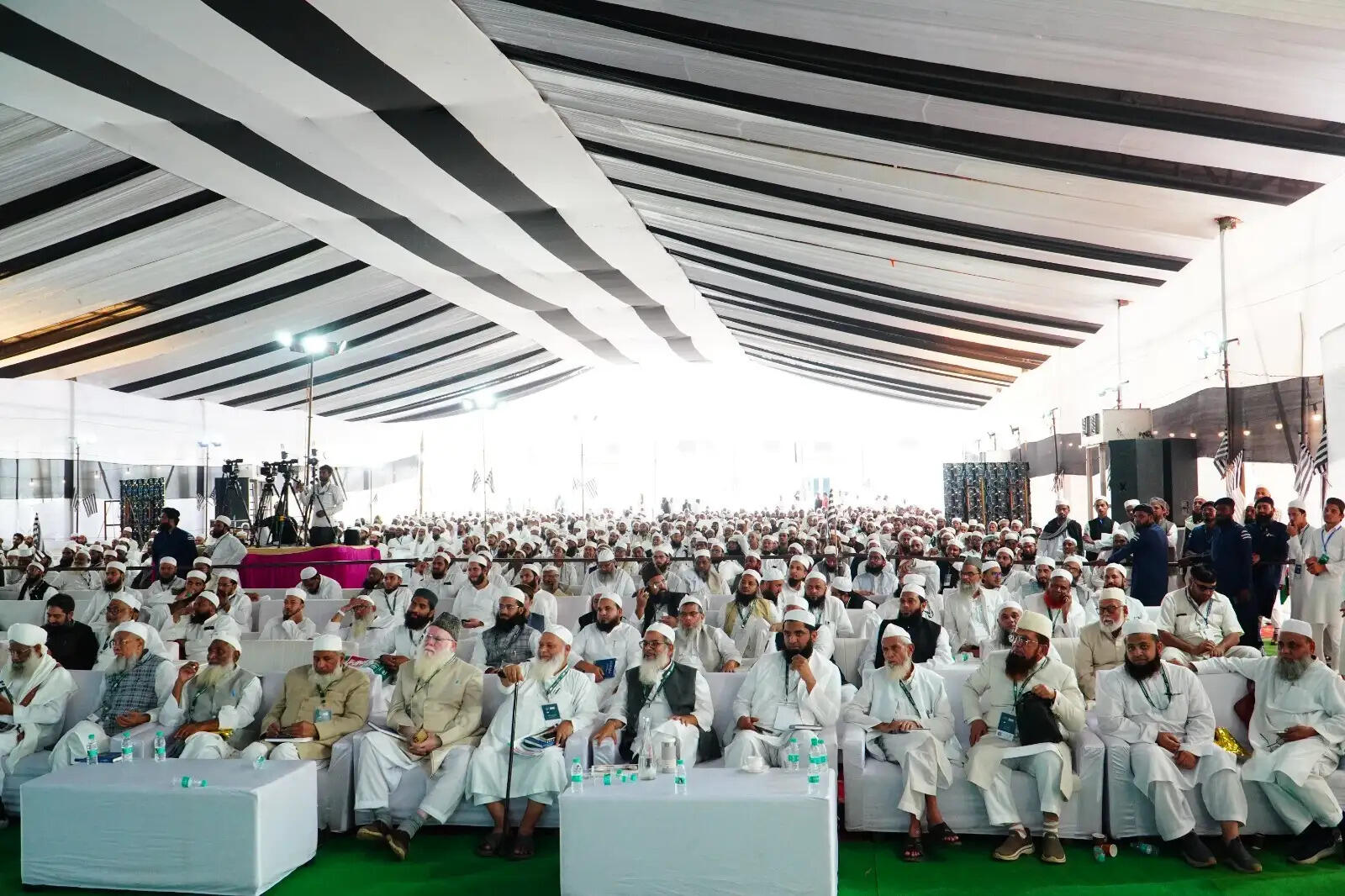 मूल समस्याओं से ध्यान हटाने के लिए घुसपैठ और जनसंख्या जिहाद जैसे मुद्दे उठाए जाते हैंः मौलाना महमूद मदनी