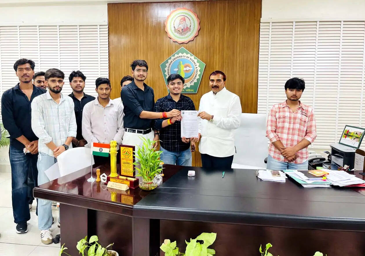 हिसार : एक सप्ताह में छात्रहित की मांगों पर कार्रवाई करे जीजेयू प्रशासन, अभाविप ने चेताया