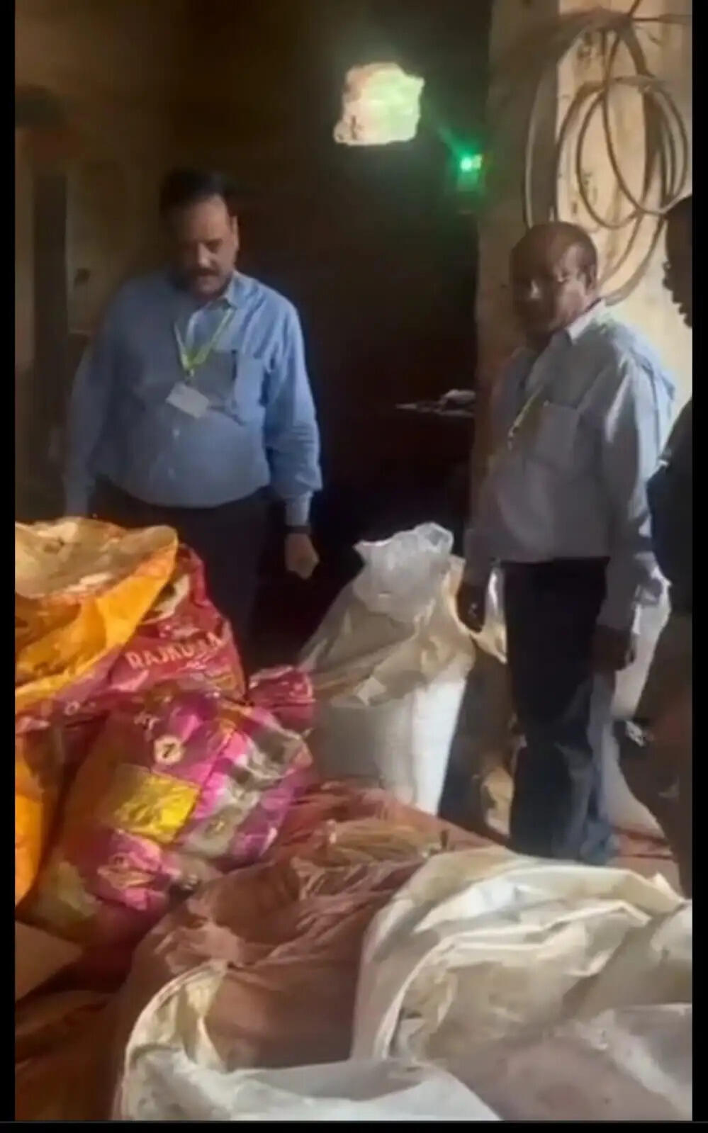 मिलावटी मसाला बनाने वाली फैक्ट्री का भंडाफोड़, मालिक गिरफ्तार