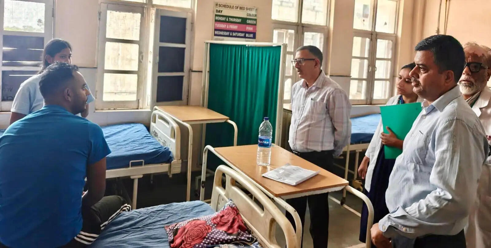 नशा मुक्ति केंद्र का डीसी ने लिया जायजा