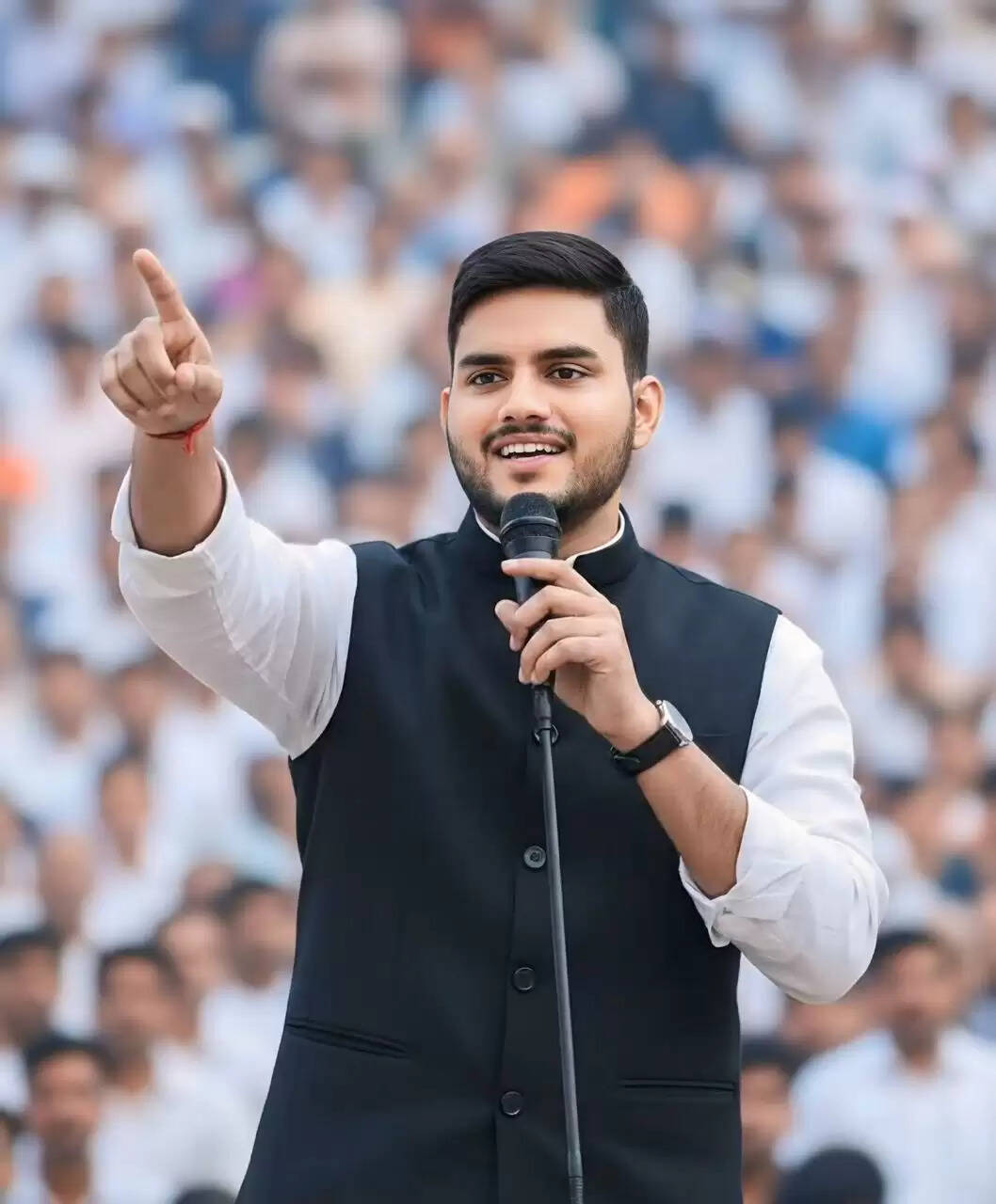 हेमंत सरकार सभी मोर्चों पर विफल, जनता के साथ हुआ विश्वासघात : आजसू